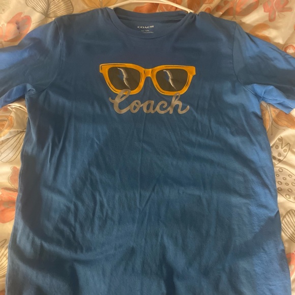 Coach Tshirt size small - Picture 4 of 7